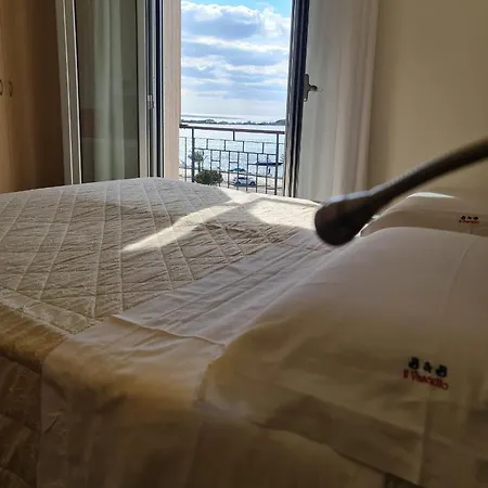 בית הארחה Il Vascello 4*