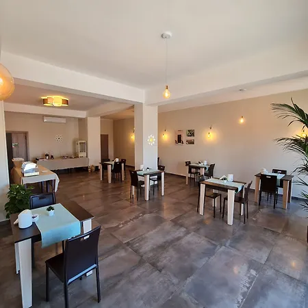 Πανσιόν Il Vascello 4*