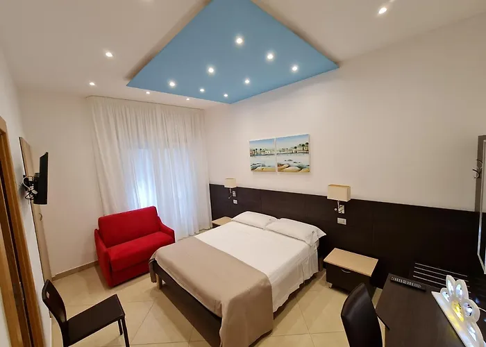 Il Vascello Πανσιόν Porto Cesareo