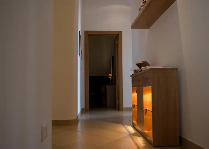 Il Vascello Πανσιόν 4*