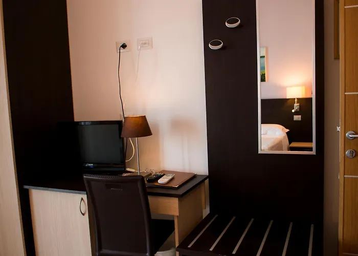 Πανσιόν Il Vascello Porto Cesareo